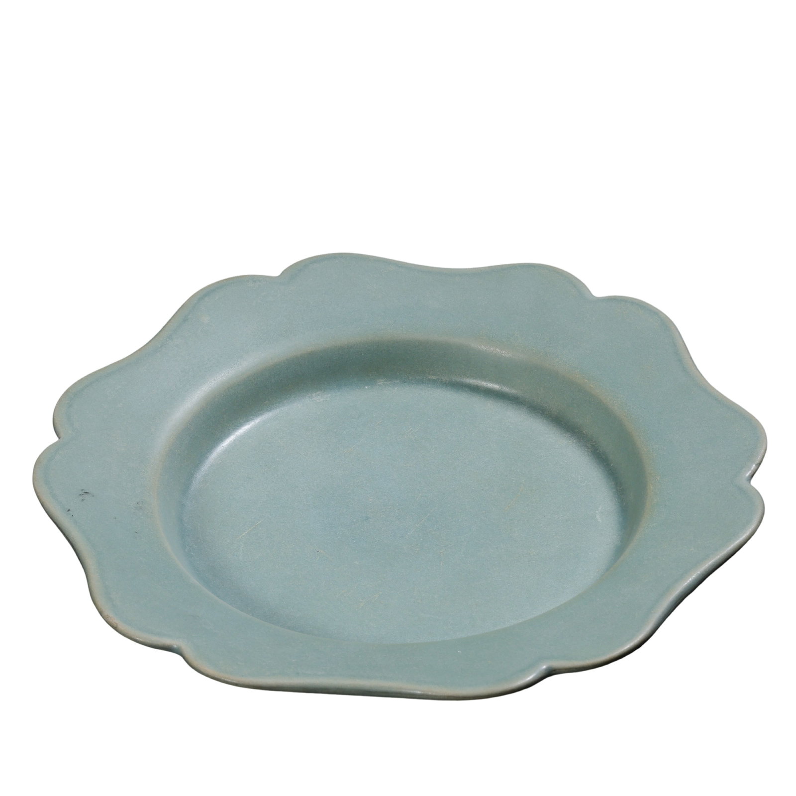 Southern?Song Longquan Kiln Celadon Floral?Rim Folded?Edge Plate,12th?13th Century: Measurements:Mouth diameter 16.3 cm / 6.42 inches, height 3.2 cm / 1.26 inches,12th?13th Century Southern?Song DynastyCondition & Provenance:The plate is fully intact without cracks, chips or restorat
