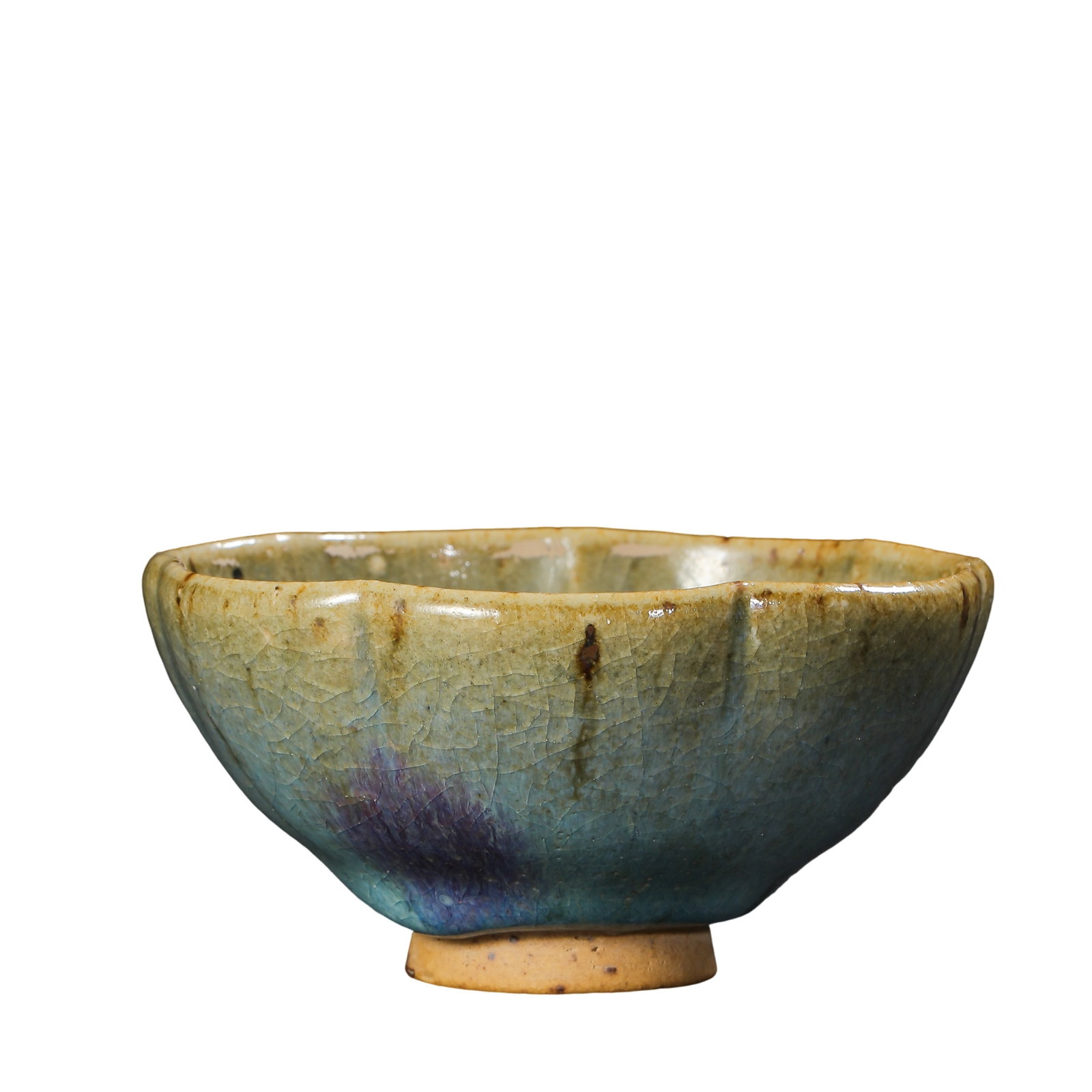 Jun?Yao Sky?Blue Glazed Lobed Bowl with Purple Splashes, Yuan Dynasty,13?14th Century (1 of 9)