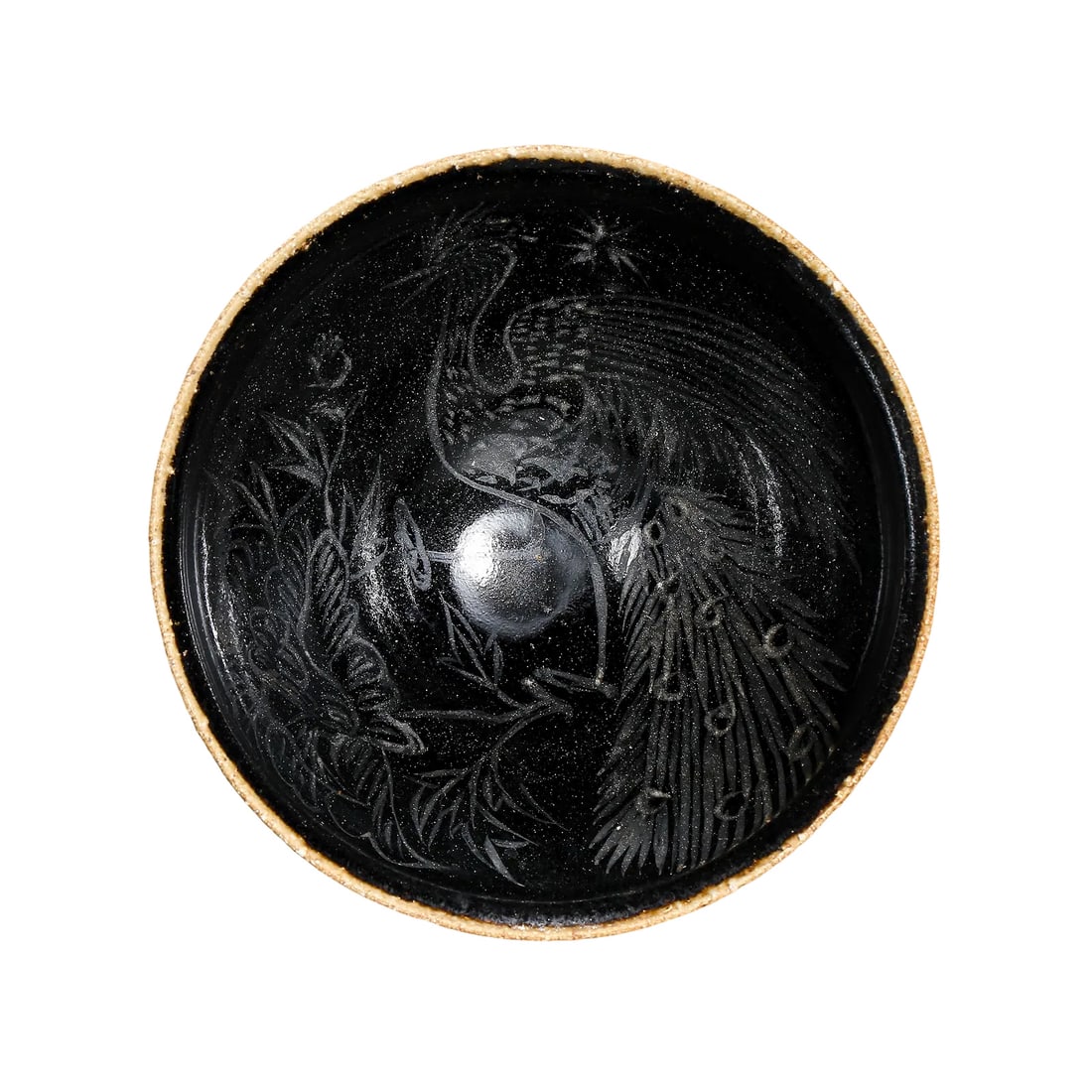 Black?Glazed Bowl Incised with Phoenix and Floral Motifs, Song Dynasty: Dimensions:Diameter 10.5cm (4?1/8in),Height 5.5cm (2?3/16in)Condition & Provenance:Alright, let’s closely examine this authentic Song?dynasty black?glazed tea bowl with incised phoenix?floral