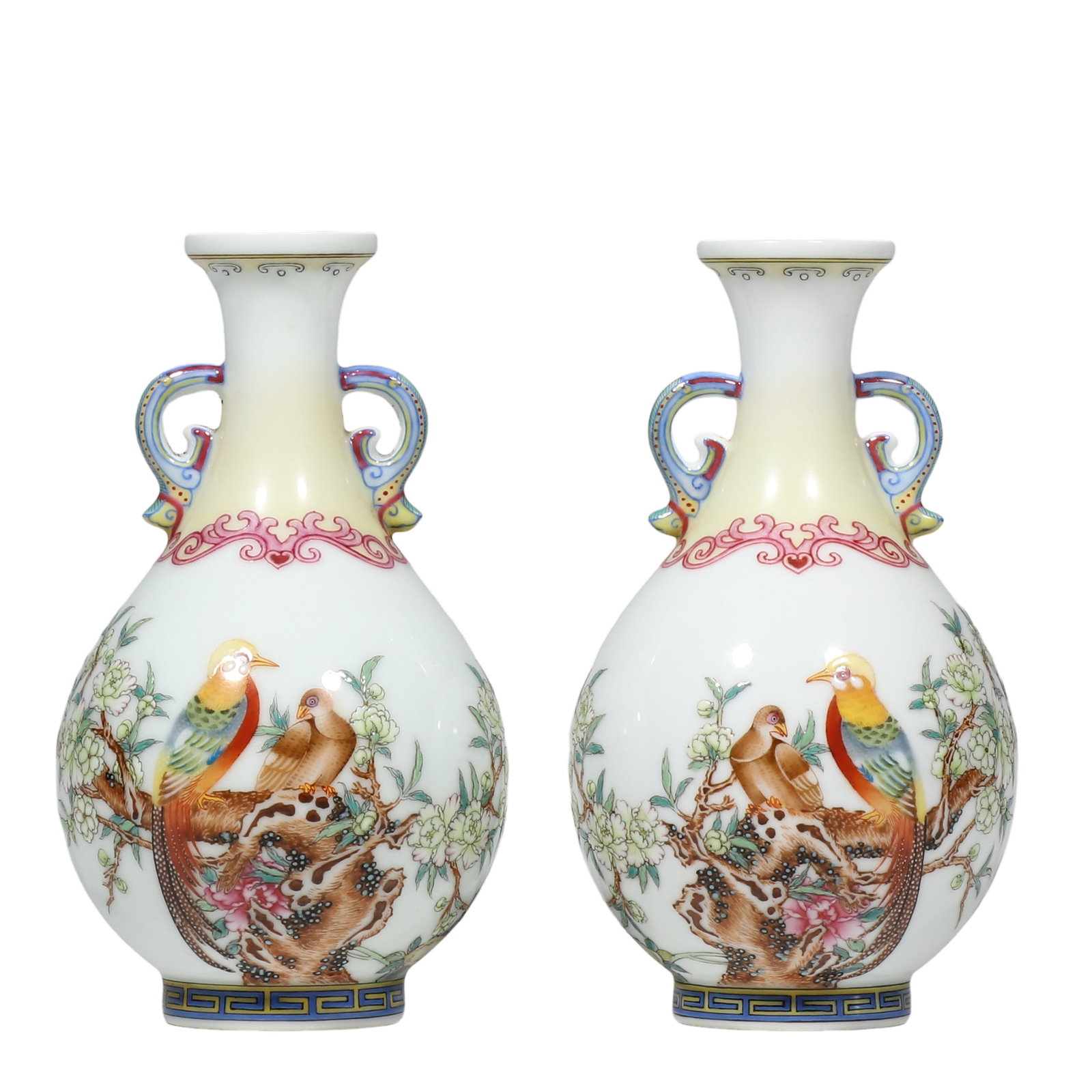 A Pair of Qing Qianlong Falangcai Yuhuchun Vases with Golden?Pheasant and Peony, Ruyi?Shaped (1 of 6)