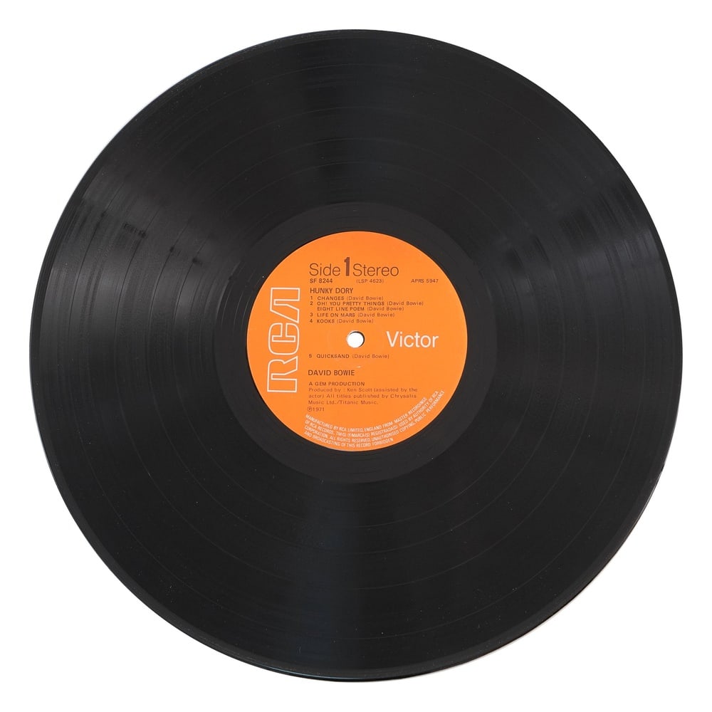 DAVID BOWIE SIGNED "HUNKY DORY" LP - 7