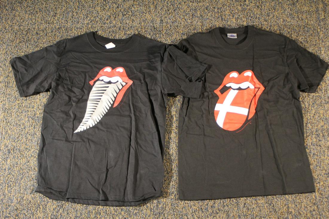 Two 2006 Rolling Stones T-Shirts (1 of 6)