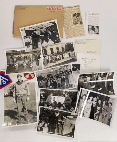 Autographed Photo of Gen. Mark Clark and More: Includes personal photos of Mrs. Clark newspaper/magazine clippings, WW2 5th Army patch, WW2 8th Army Class A patch, and other correspondence from Mrs. Clark, autographed photo is 6" x 10" and 8th arm