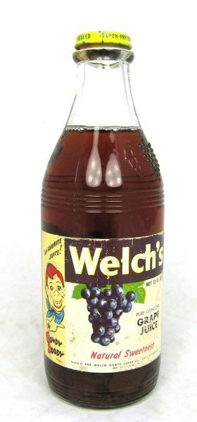 Nos Bottle 1946 Welch's Howdy Doody Juice: 331. Nos 1946 Bottle of Welch's Howdy Doody Grape Juice with Howdy Doody Cap; 7 1/2" t.; Good - Label Wear