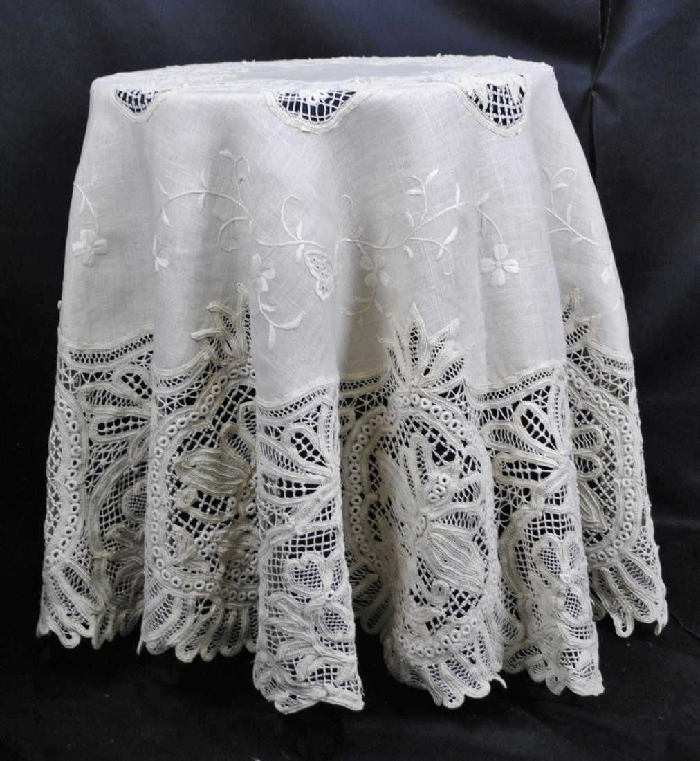 VICTORIAN BATTENBURG TAPE LACE TABLECLOTH, 72" ROUND (1 of 15)
