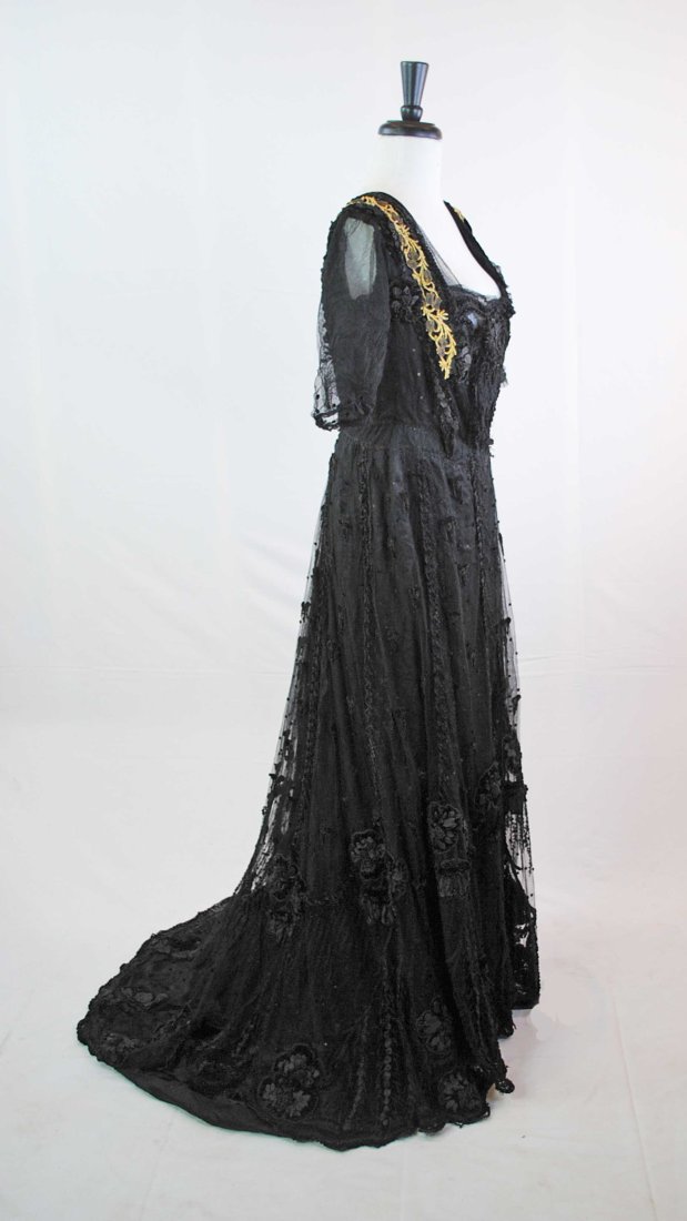 EDWARDIAN EVENING GOWN, TRAINED BLACK NET WITH SATIN + VELVET RIBBON APPLIQUES, c1910 (1 of 13)