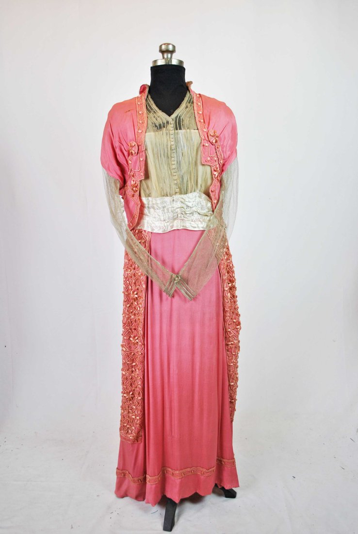 EDWARDIAN SILK SATIN SUMMER EVENING DRESS, 1910 - 1920 (1 of 16)