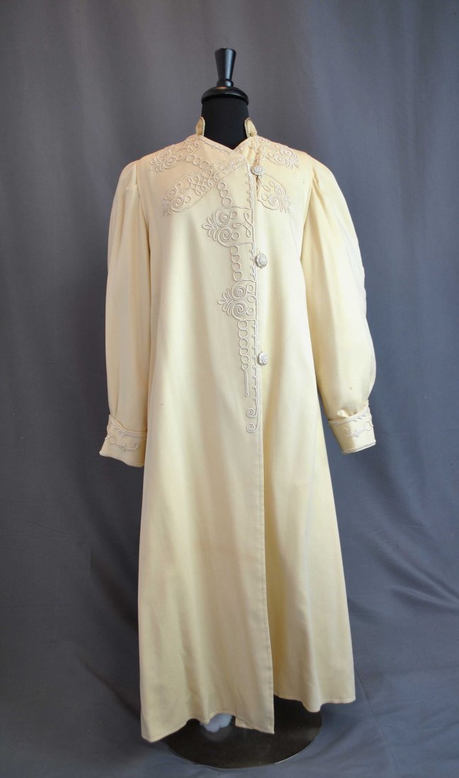 EDWARDIAN LONG ORNATE WOOL OPERA COAT WITH FANCY PASSEMENTERIE TRIM, c1915 (1 of 15)