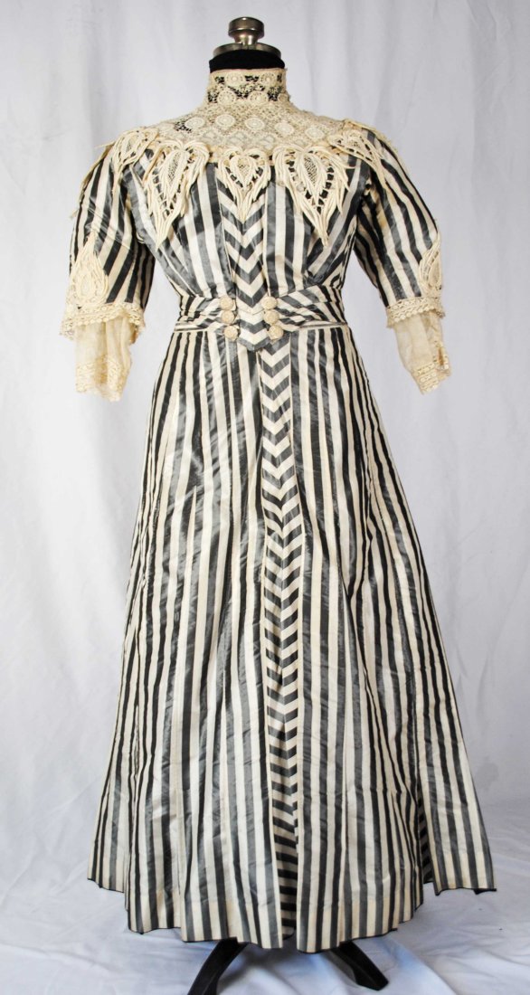 VICTORIAN 2 PC SILK AFTERNOON VISITING DRESS, c1900 (1 of 13)