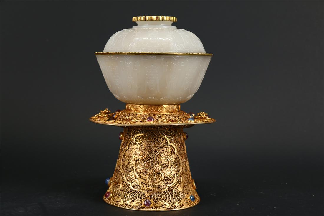 MING GOLD JADE-INLAID BOWL (1 of 10)