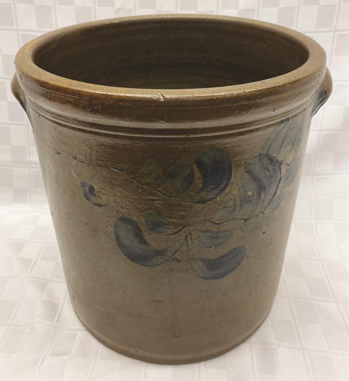 Blue Decorated 3 Gallon Stoneware Crock 11" H x 10.25" (1 of 1)