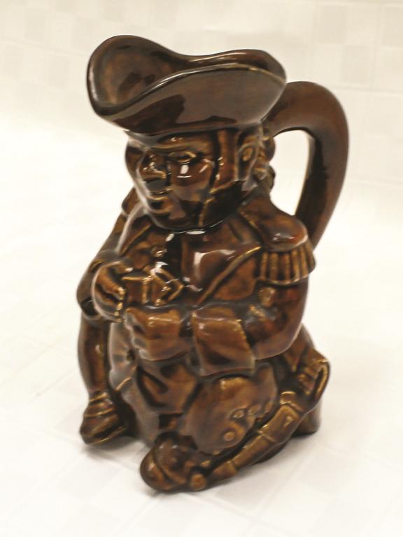 Bennington Toby Jug 8" H x 6" W Condition: Good (1 of 1)