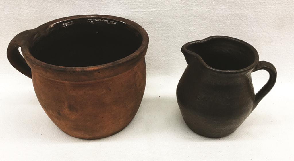 Two Redware Pieces: Handled Crock and Creamer Crock: 4" (1 of 1)