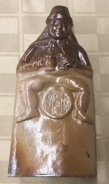 Doulton Lambeth Pottery Flask 7" H Condition: Good (1 of 1)