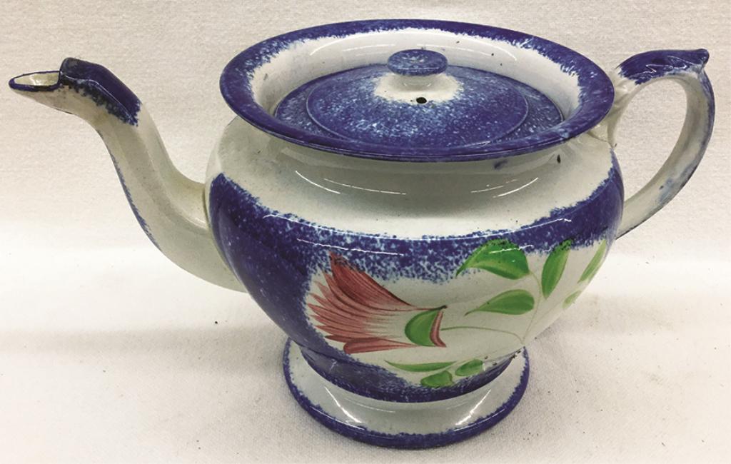 Spatterware Blue Teapot with Floral Decoration (1 of 1)