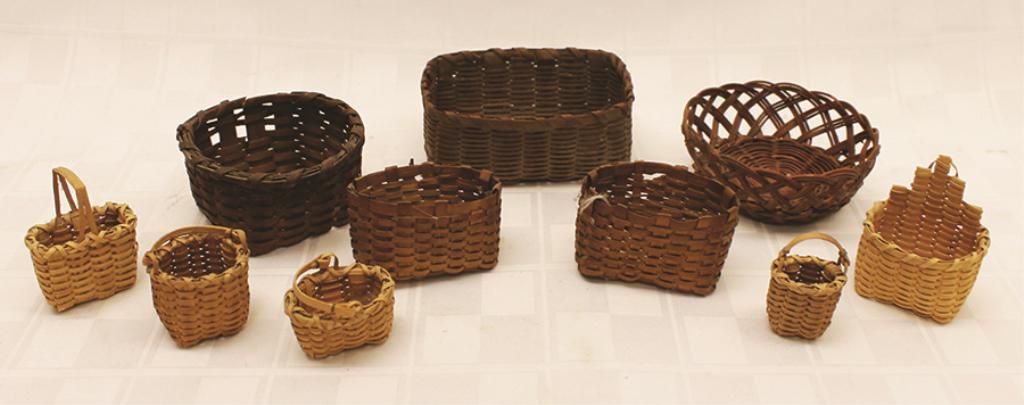 Ten Miniature Buttocks Baskets: Smallest 0.75" W (1 of 1)