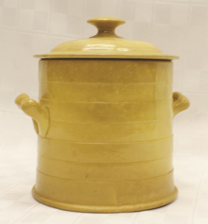 Yellowware Tobacco Jar with Cover Condition: Minor (1 of 1)
