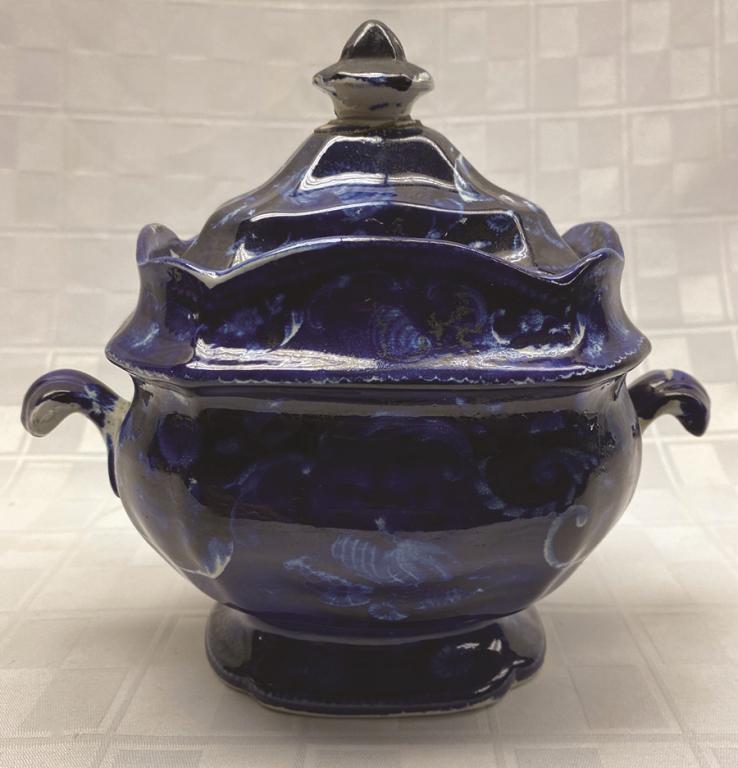 Blue Staffordshire Covered, Footed Sugar with Seashell (1 of 1)