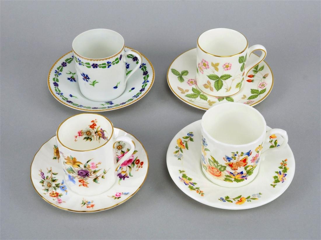 Set of collecting cups, 4 pieces (1 of 2)