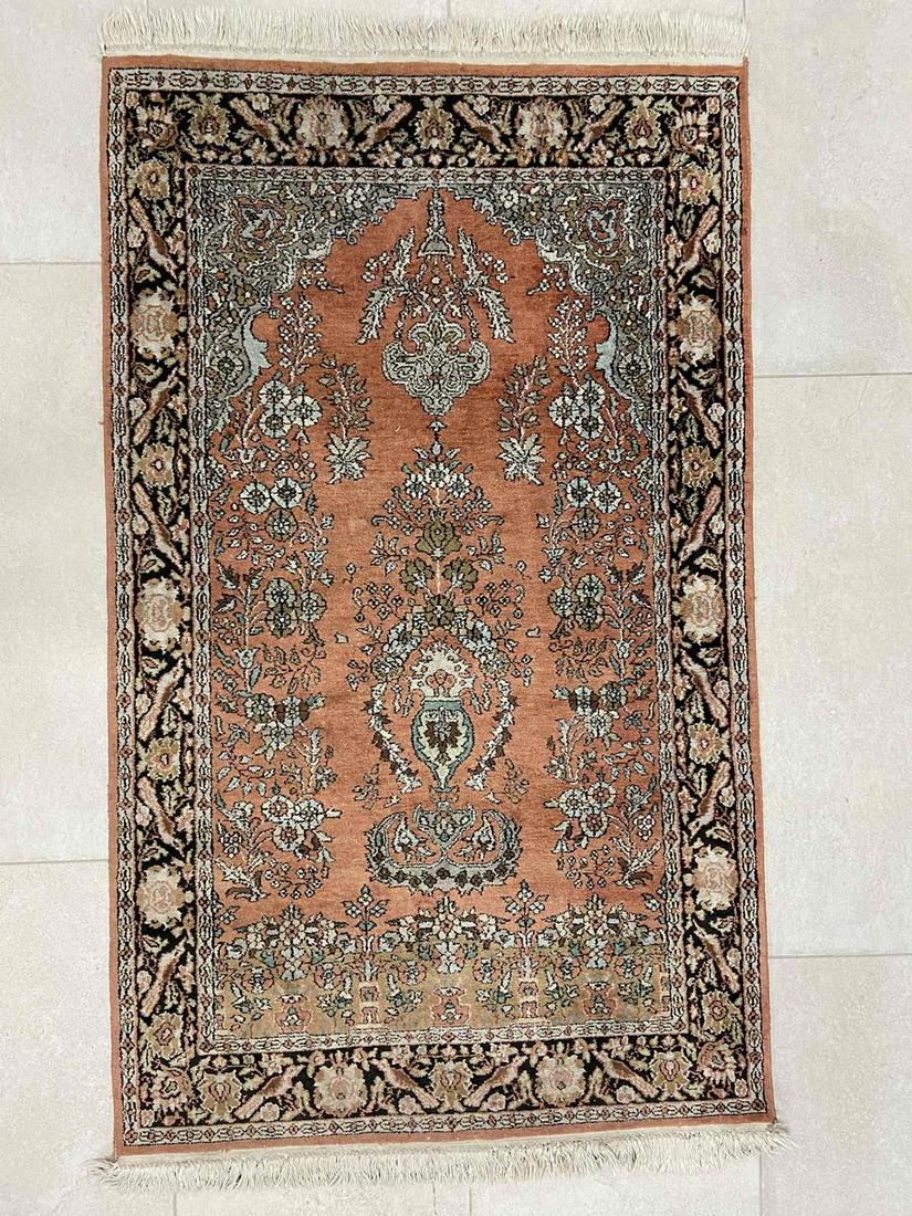 Handknotted oriental carpet, cashmere - natural silk (1 of 4)