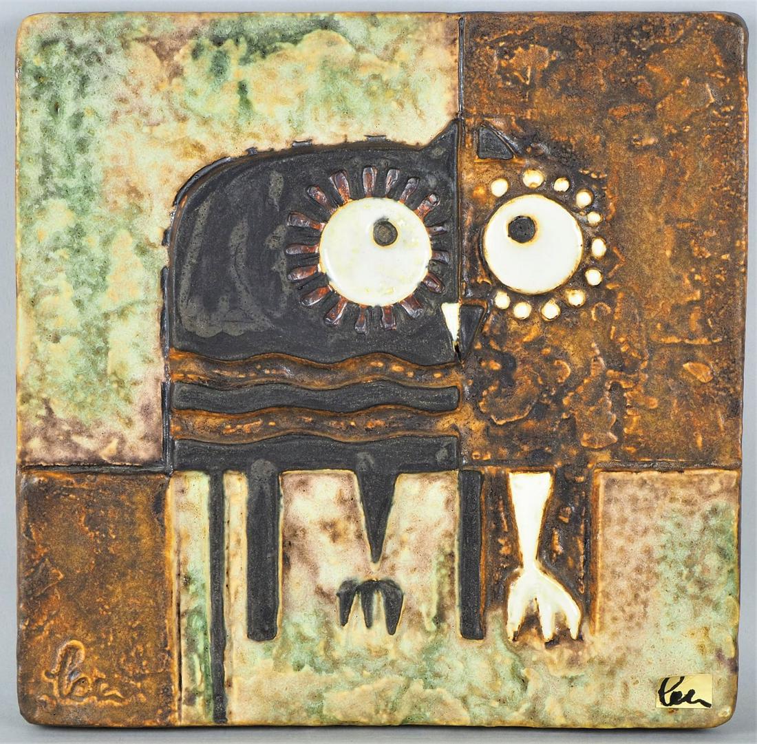 Ceramic wall sculpture 1950s - Helmut Friedrich Schäffenacker (1921-2010): Ceramic wall sculpture 1950s - Helmut Friedrich Schäffenacker (1921-2010)Depiction of an abstract owl in square form, recessed decoration back 4-line pressed marked: Schäffenacker Ulm/do., m