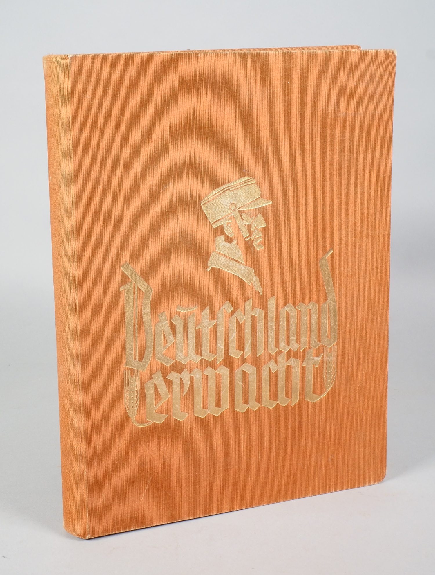 Germany awakens - The rise, struggle and victory of the NSDAP: Germany awakens - The rise, struggle and victory of the NSDAPThird Reich: NS album with cigarette collector's pictures, published by the "Cigaretten Bilderdienst Hamburg-Bahrenfeld", 1933. Fully illus