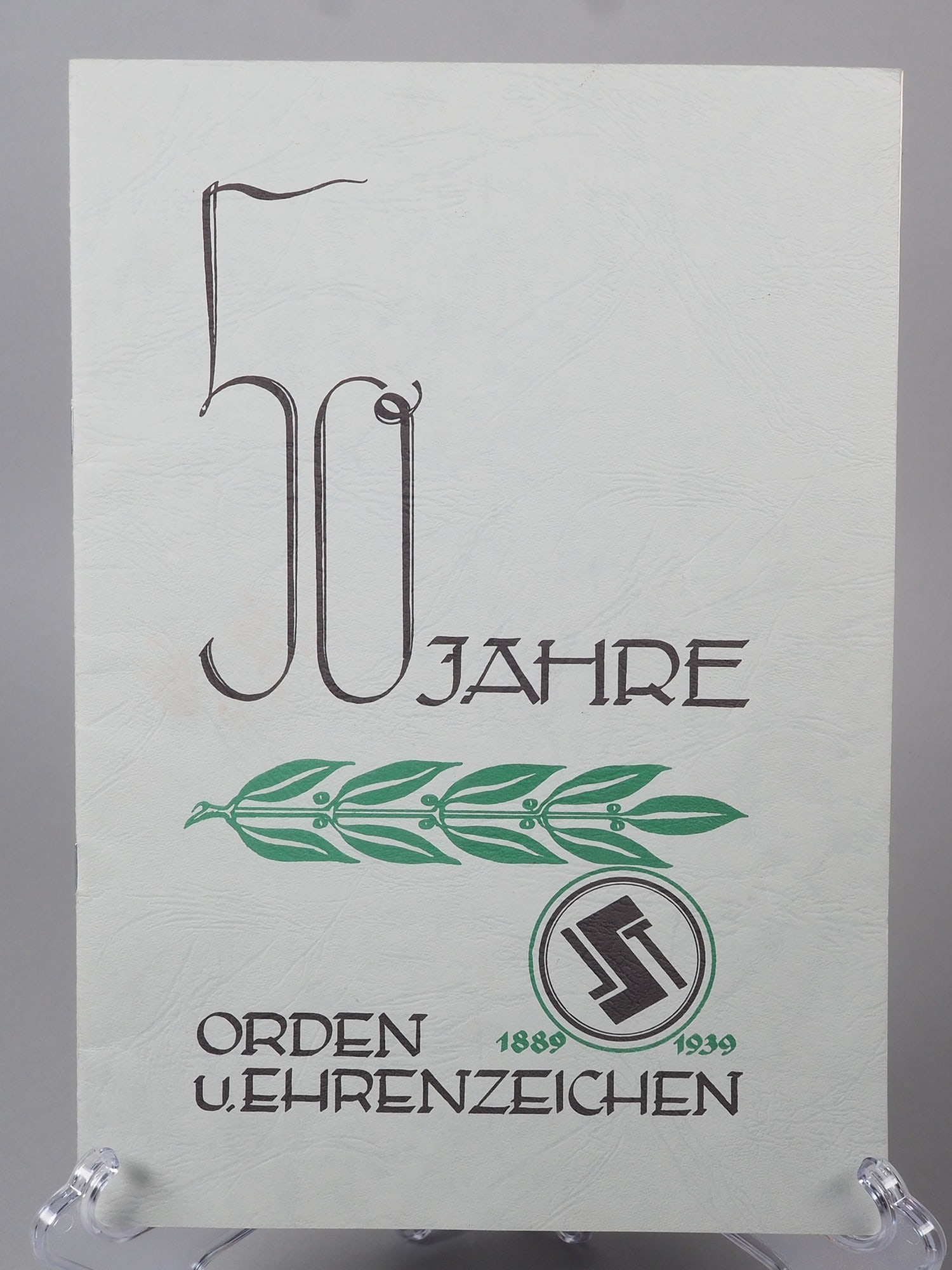 Orders and decorations catalog 1939 Steinhauer & Lück: Orders and decorations catalog 1939 Steinhauer & LückBeautiful original catalog anniversary catalog of the company Steinhauer and Lück, Lüdenscheid.1889-1939, 50th anniversary.20 pages 