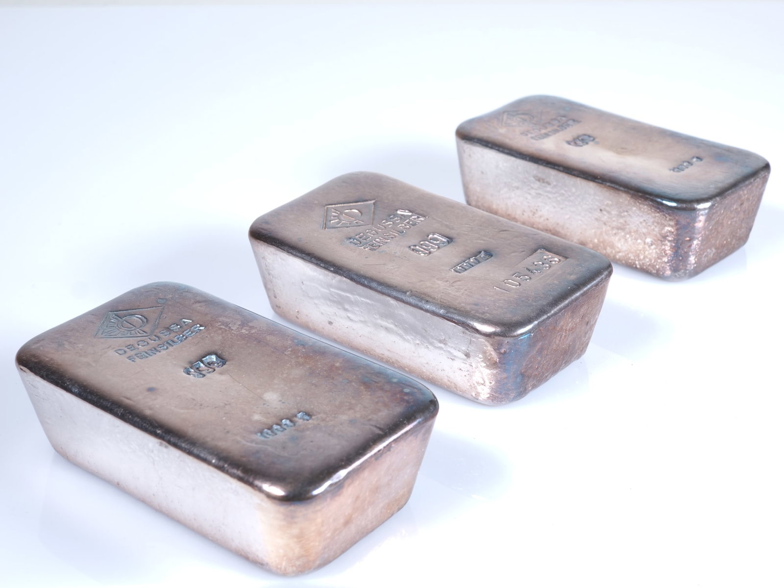 3 x 1000g DEGUSSA silver bars, 999/1000 fine silver (1 of 2)