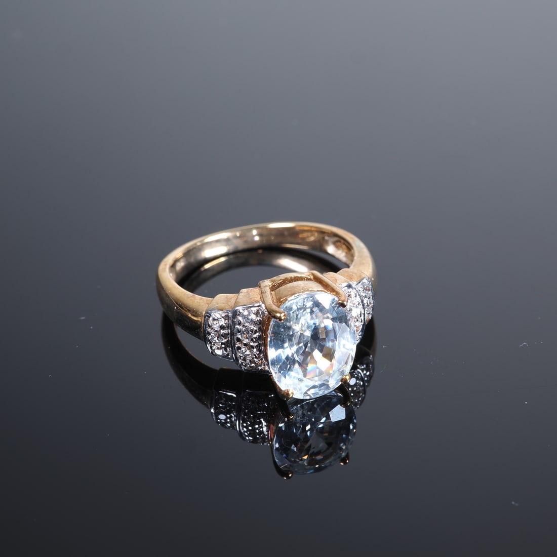 Magnificent Zircon Gold Ring (1 of 1)