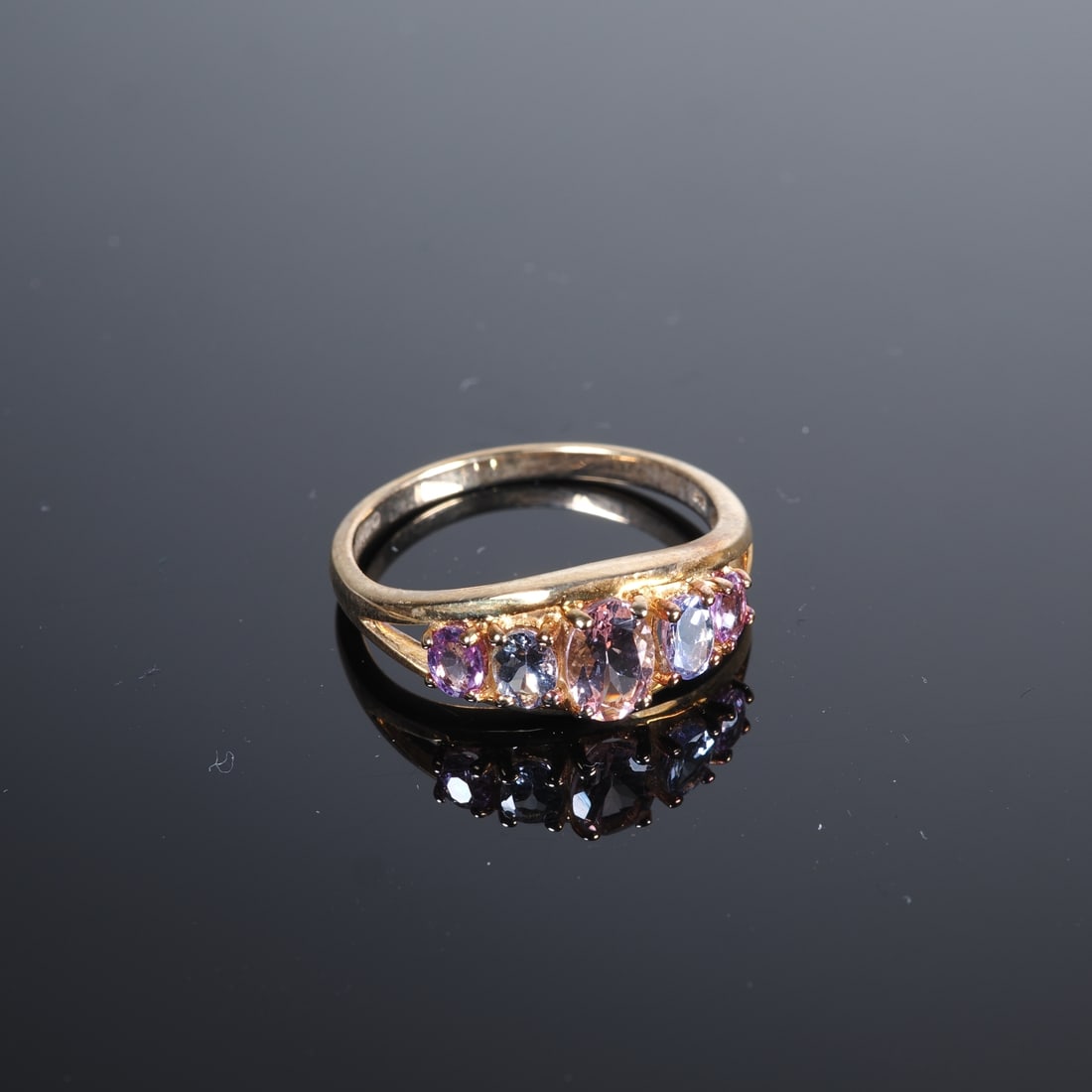 Gemstone gold ring (Jahdo) (1 of 1)