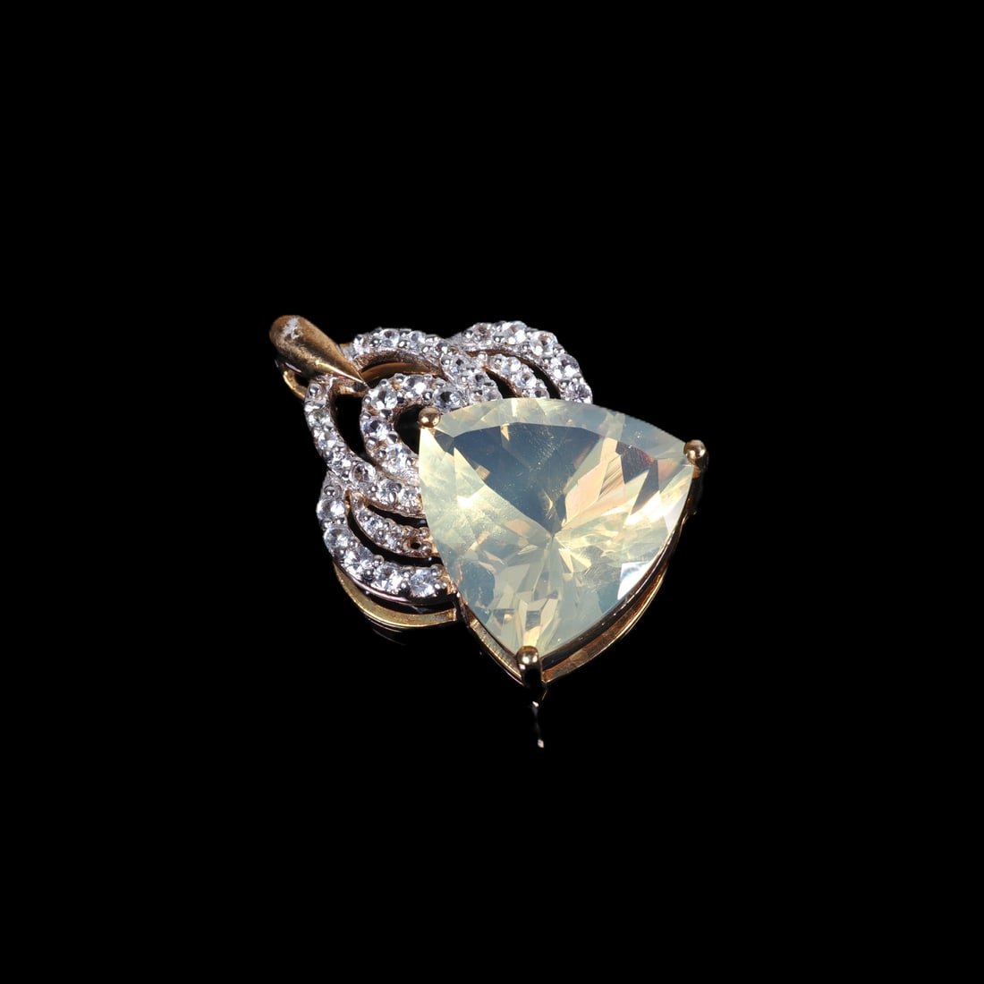 Fire opal gold pendant (1 of 2)