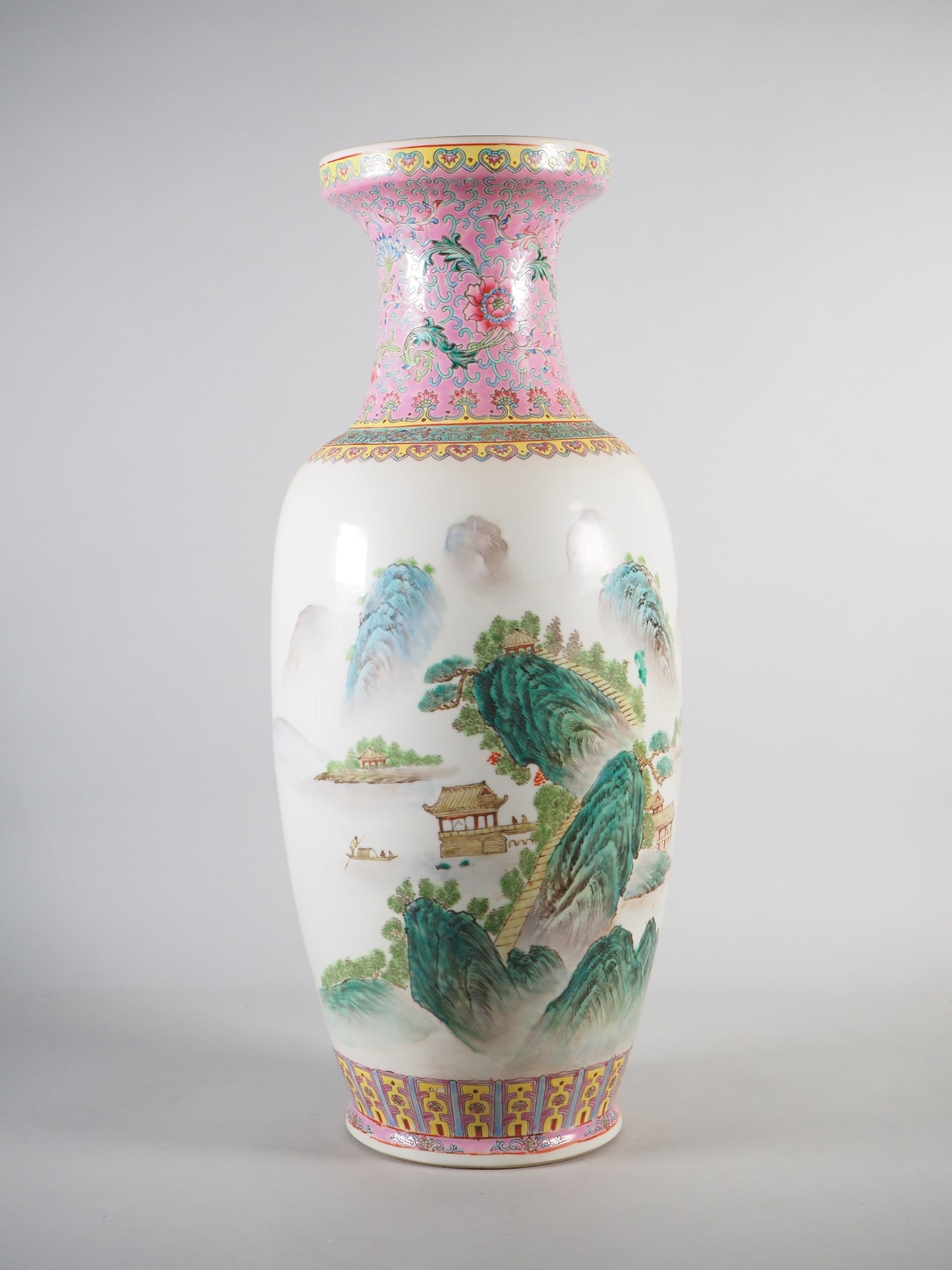 Large Chinese vase, Famille rose decoration, 20th century (1 of 5)