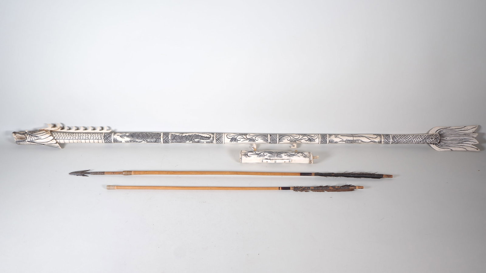 Blowpipe made of bone, Indonesia, 20th century. (1 of 2)