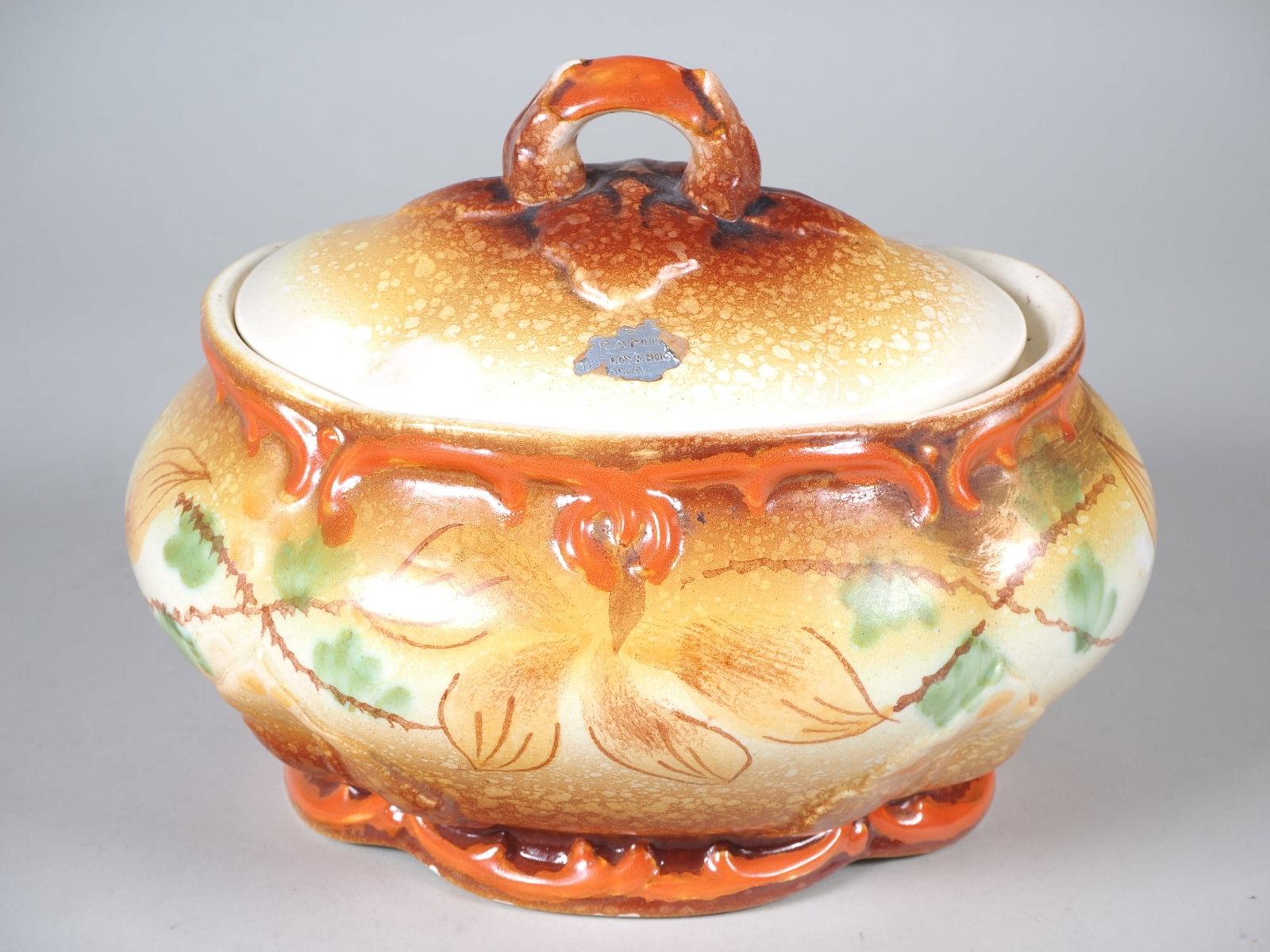 Biscuit tin with lid, Mettlach, 1930s (1 of 3)