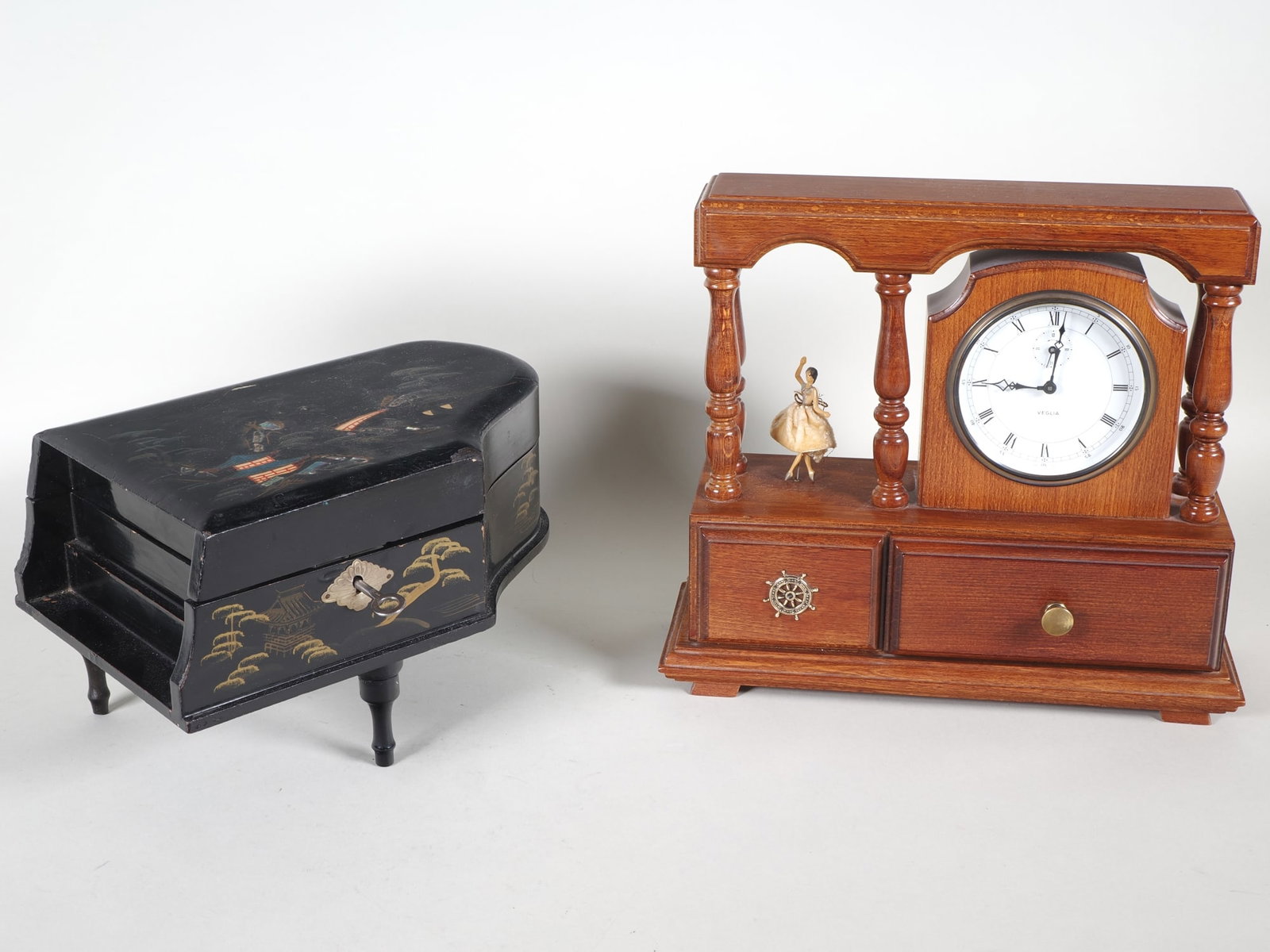 Two table decorations with musical mechanisms (1 of 2)