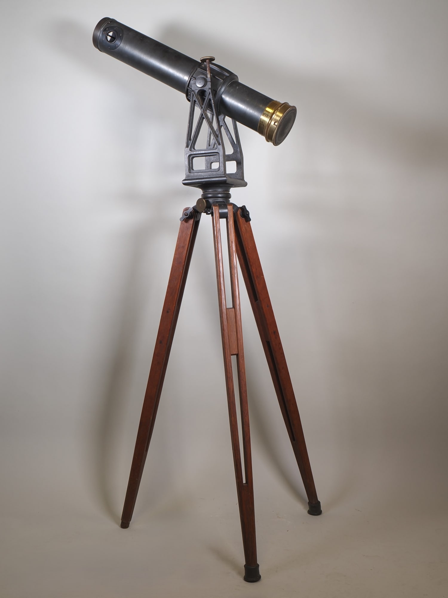 Solid 10 cm reflecting telescope, circa 1870, Secretan Paris (1 of 4)