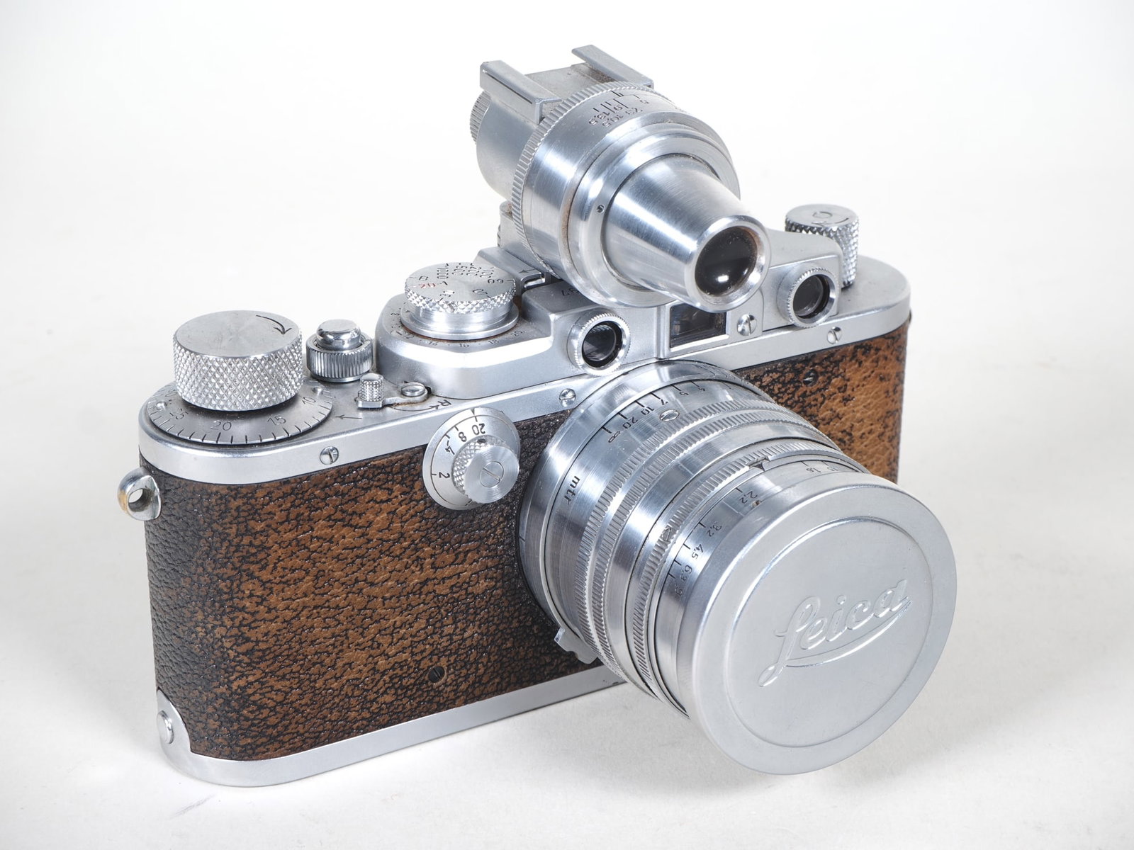 Leica IIIa camera 1937 with Leitz Xenon 1:1.5 f=5 cm (1 of 6)