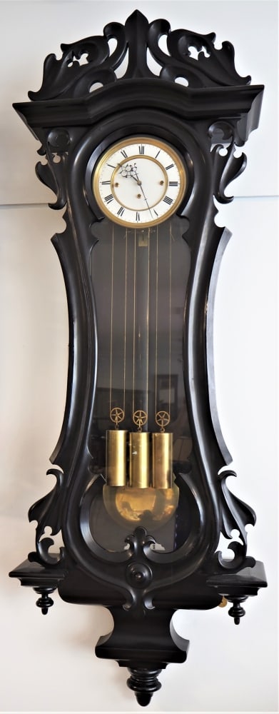 Viennese regulator in a rare violin shape, around 1860 (1 of 8)