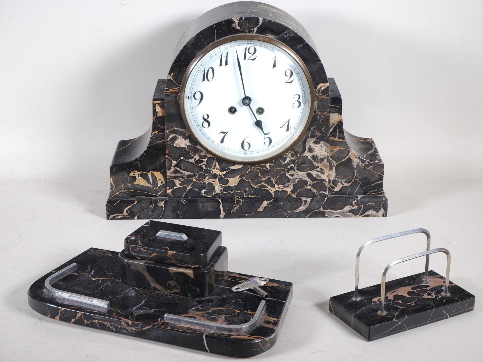 Art Deco Lenzkirch clock made of Nero Portoro marble, circa 1930 (1 of 3)