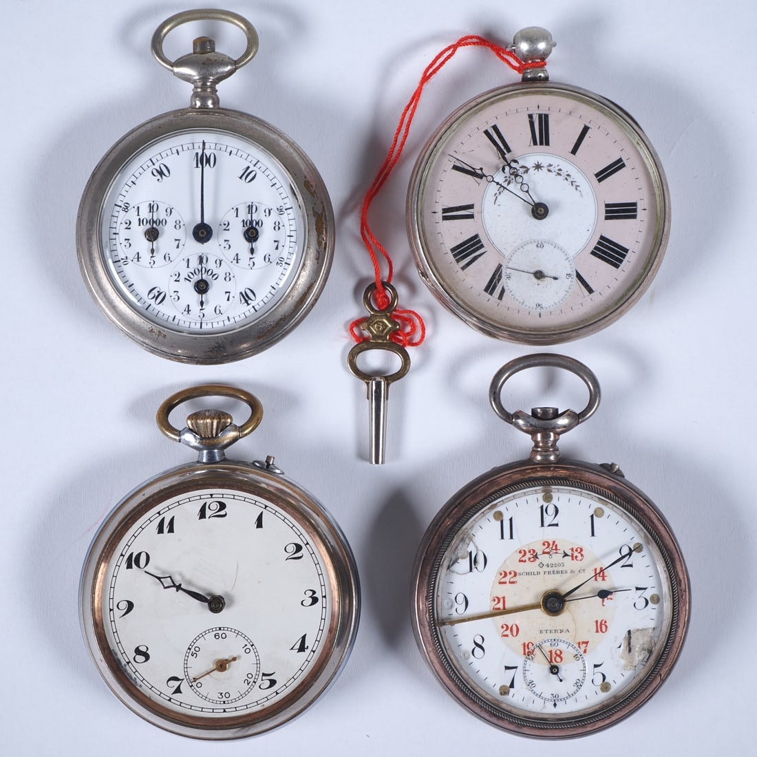 Assortment of pocket watches (1 of 2)