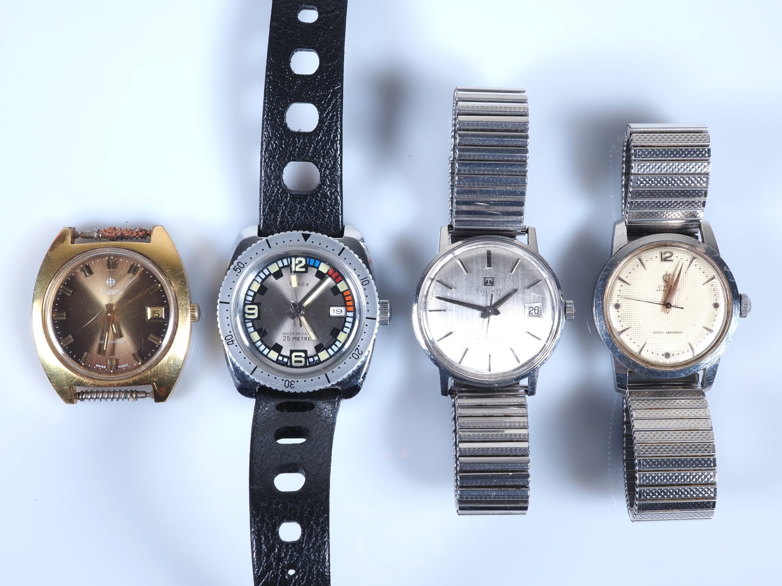 Set of vintage mechanical wristwatches, 4 pcs. (1 of 2)