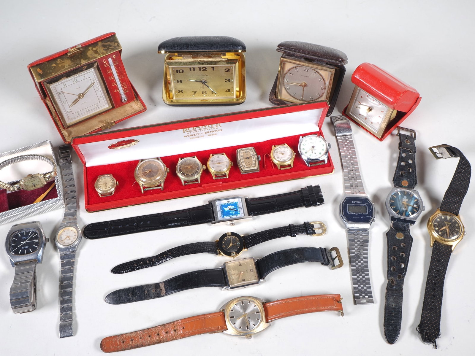 Collection of vintage wristwatches, mostly from the 1930s to 1970s (1 of 4)