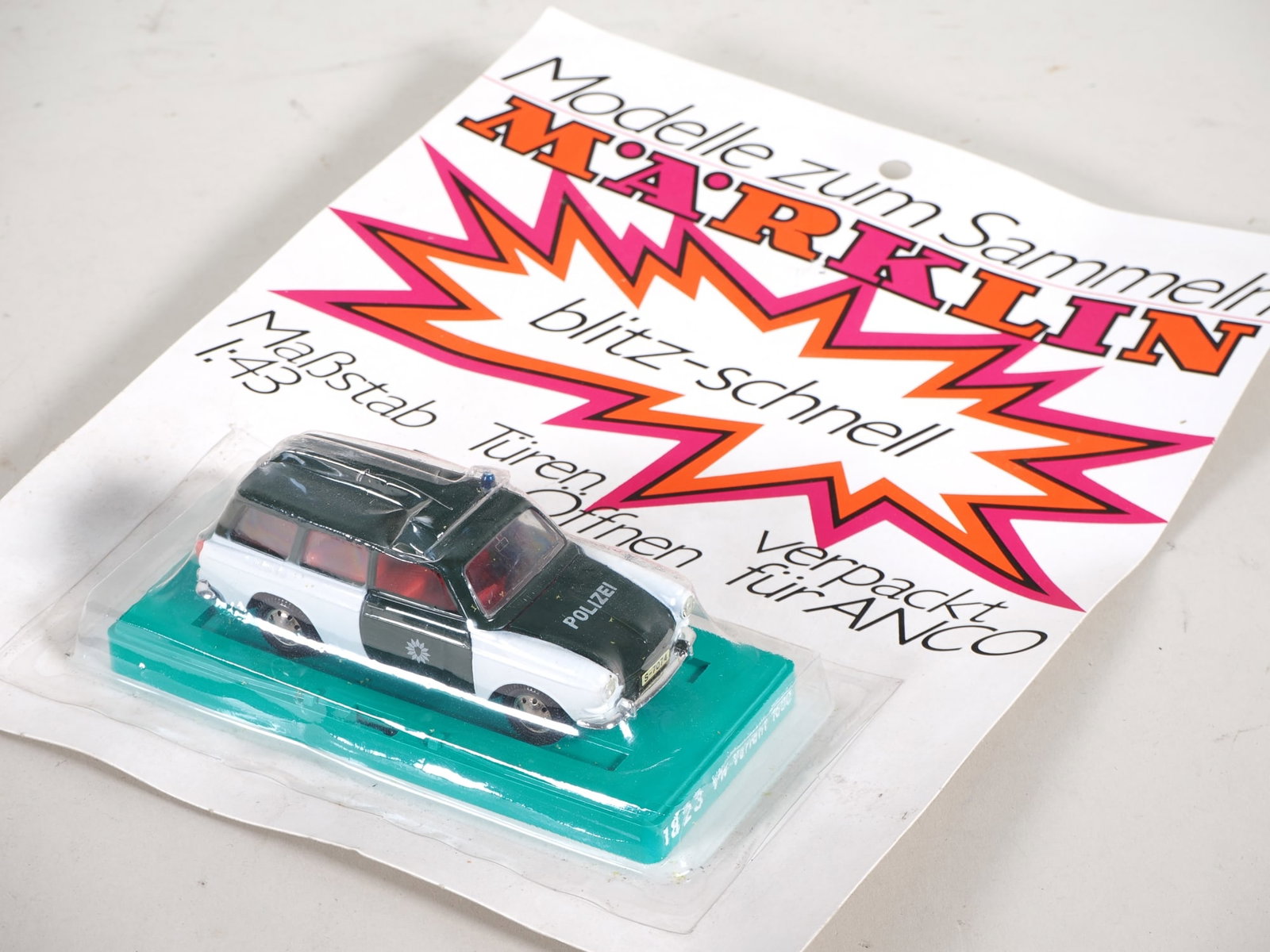 Märklin RAK No. 1823 VW Variant 1600 Police in original packaging (1 of 2)