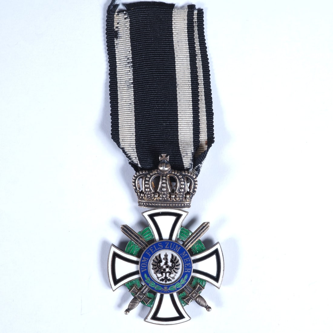 Prussia: Royal House Order of Hohenzollern, Knight’s Cross with Swords: Prussia: Royal House Order of Hohenzollern, Knight’s Cross with Swordswith an authenticity certificate by Carsten Baldes, Neu-Ulm, 2022. Royal House Order of Hohenzollern, established on 18 January