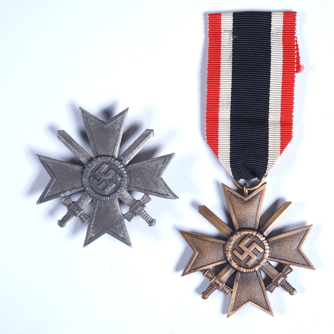 War Merit Cross with Swords, 1st and 2nd Class, 1939 (1 of 2)