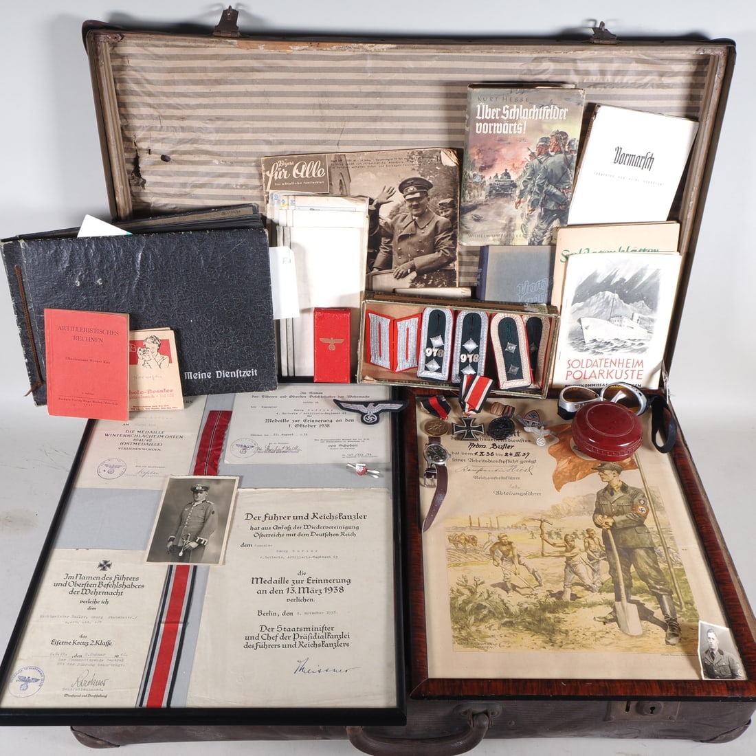 Wehrmacht estate, Artillery Regiment 63 and Artillery Battalions 427 and 978, OU Sword Bearer (1 of 20)