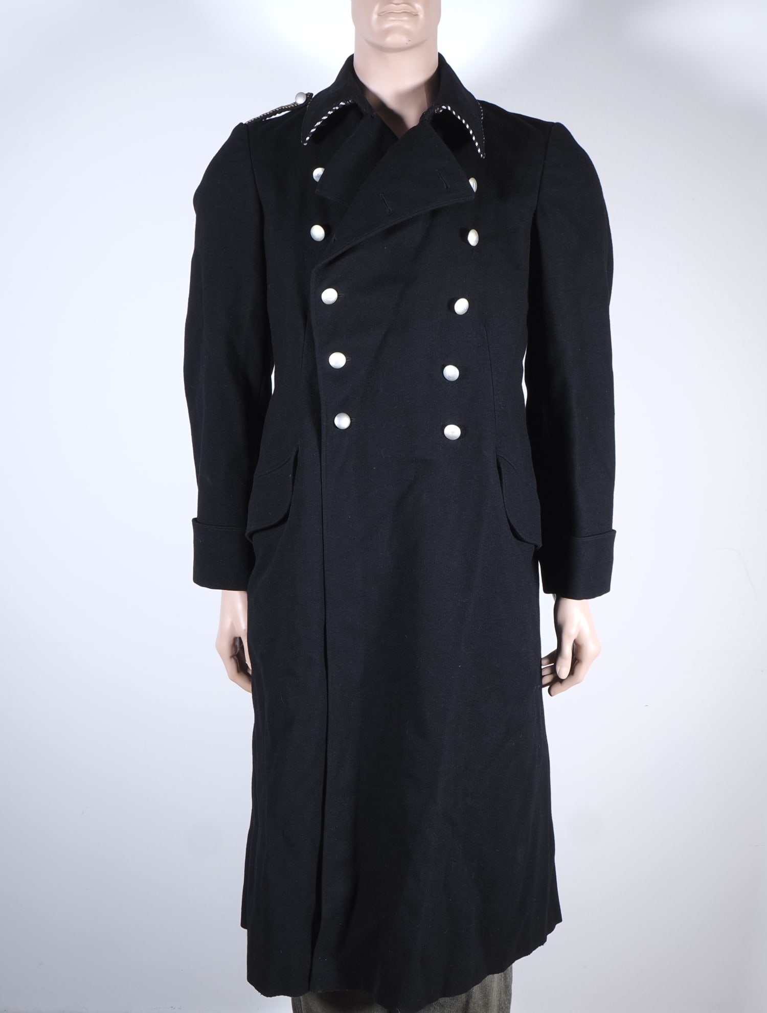 Black overcoat, stamped ‘SS-Führerschule Braunschweig 1936’ (1 of 10)