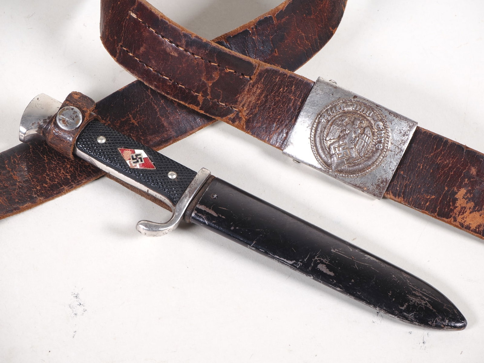 Hitler Youth belt and Kronejung hiking knife (1 of 6)