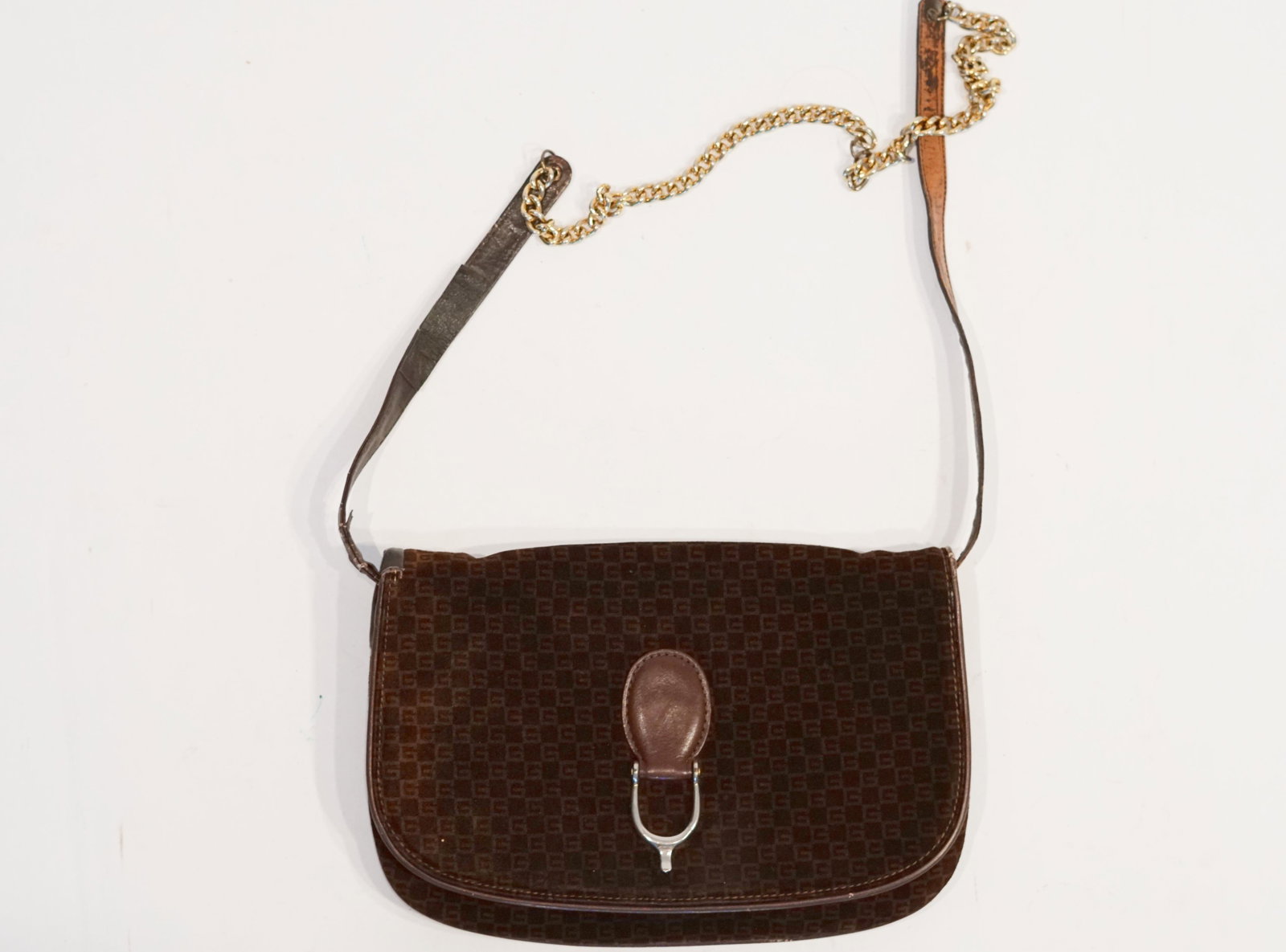 Gucci suede chain shoulder bag (1 of 11)