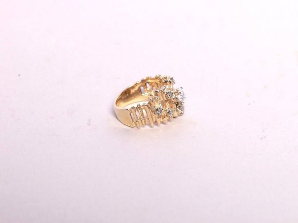 Estate Jewelry: 14K Gold Ring - 2